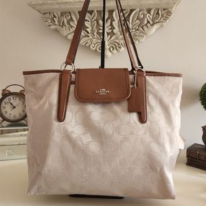 33475 Signature Ward Khaki & Brown Nylon Leather Tote15.5"L x 5"W x 11"H